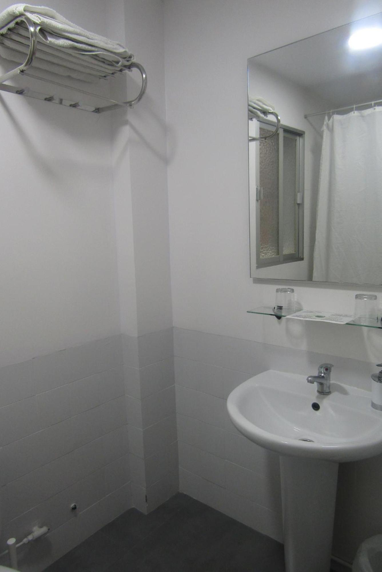 Hostal Andalucia อัลมูเญการ์ ภายนอก รูปภาพ